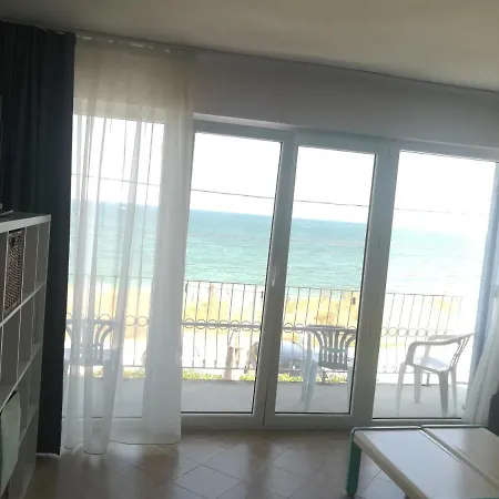 Cozy #1, With Balcony *