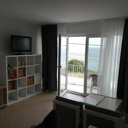 Cozy #1, With Balcony * 多亚马伊
